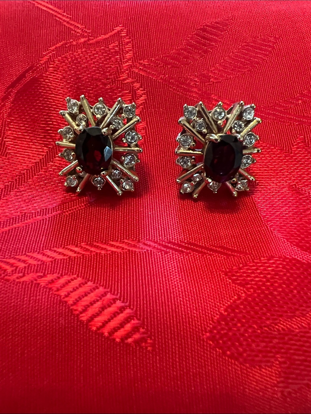Gold-Tone Garnet Sunburst Stud Earrings - Unbranded